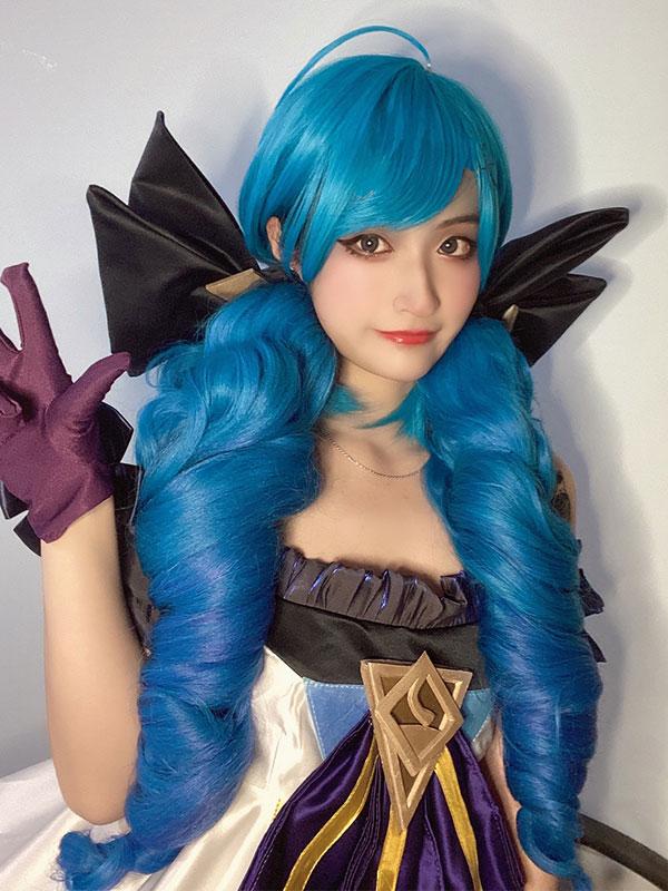 Cosplay Specialists Gwen Blue Gradient Long Wig - LOL